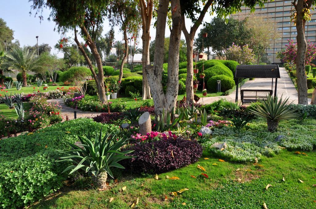Royal Tulip Alrasheed Hotel Baghdād Esterno foto