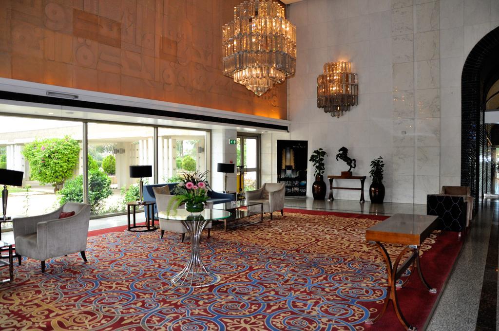 Royal Tulip Alrasheed Hotel Baghdād Esterno foto