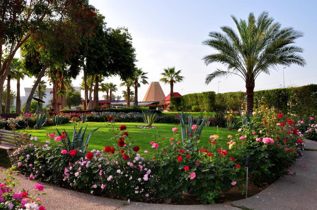 Royal Tulip Alrasheed Hotel Baghdād Esterno foto