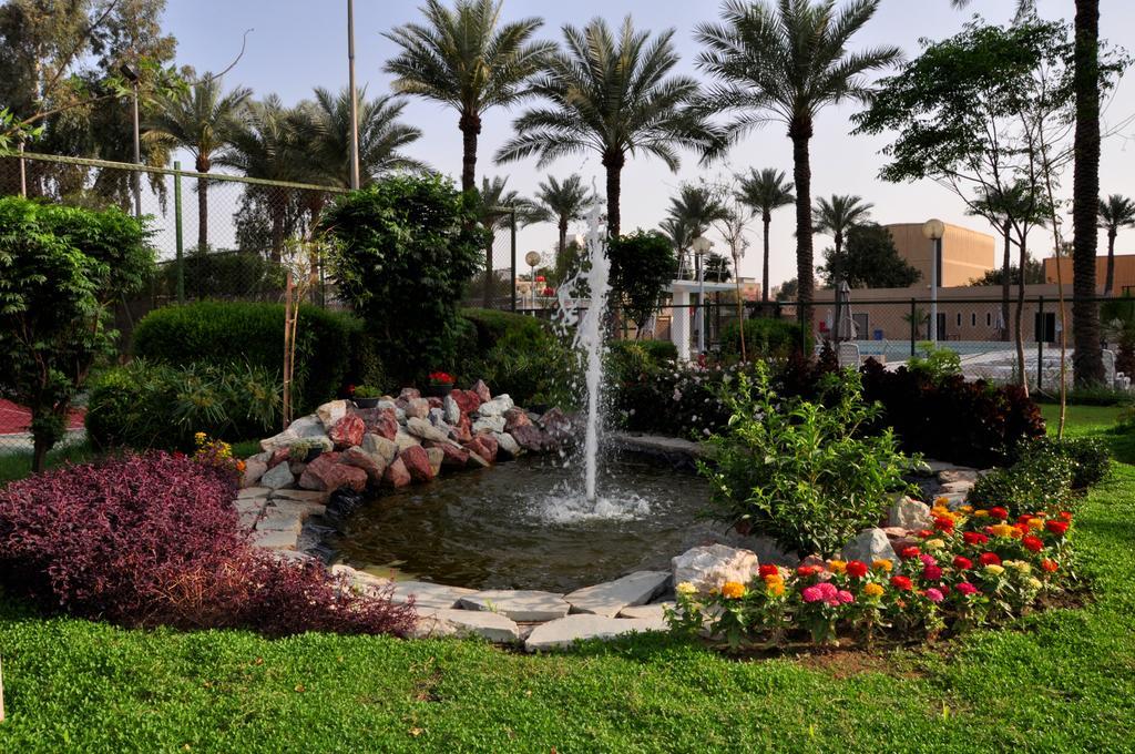 Royal Tulip Alrasheed Hotel Baghdād Esterno foto