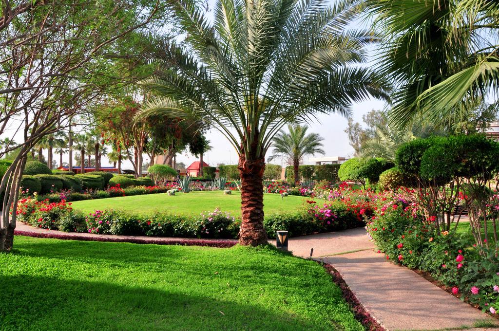 Royal Tulip Alrasheed Hotel Baghdād Esterno foto