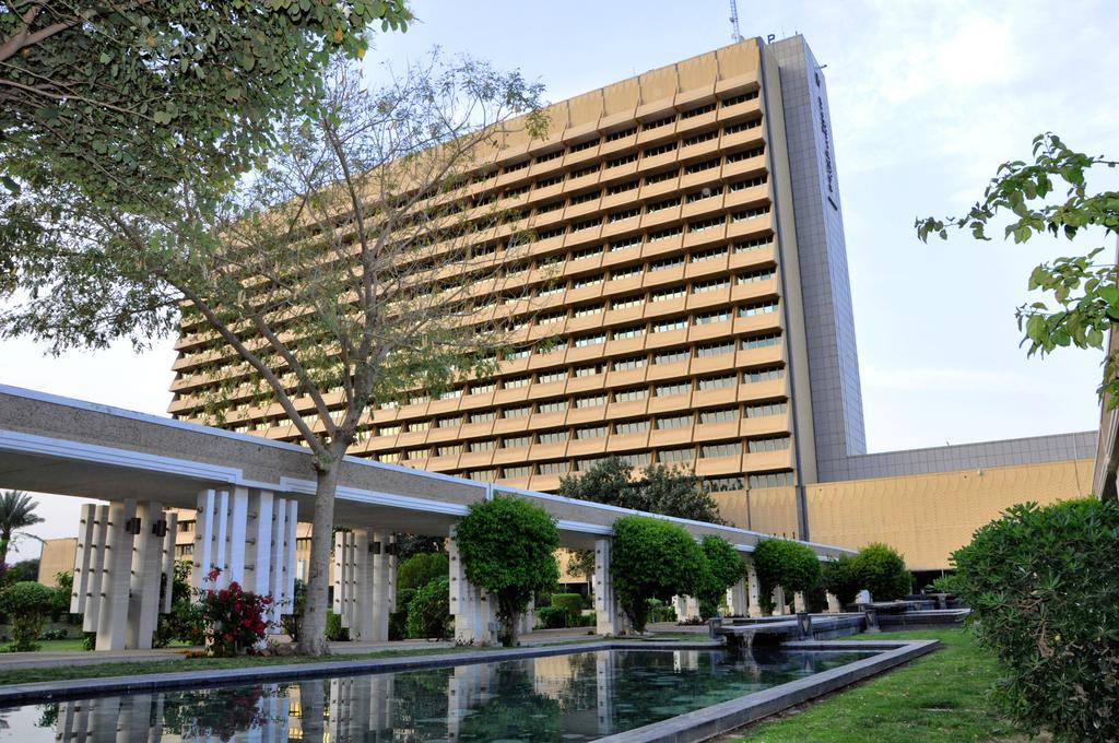 Royal Tulip Alrasheed Hotel Baghdād Esterno foto