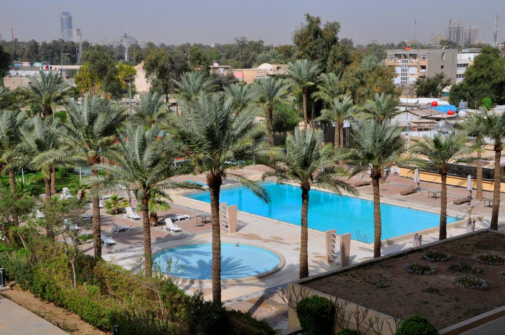 Royal Tulip Alrasheed Hotel Baghdād Esterno foto