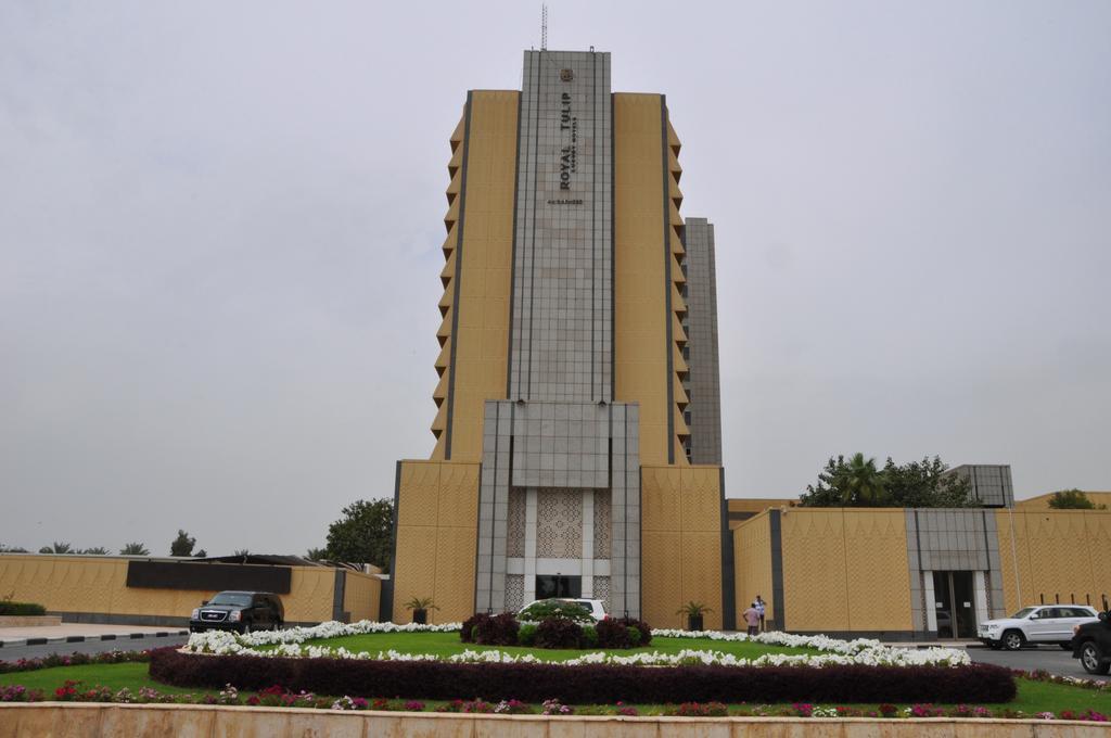 Royal Tulip Alrasheed Hotel Baghdād Esterno foto